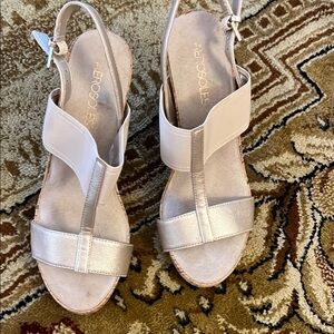 AEROSOLES Cream Strappy Sandals with Buckle